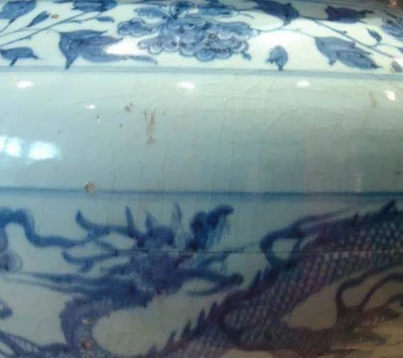 青花瓷鉴定:看真假铁锈斑鉴定口诀(附对比图片)